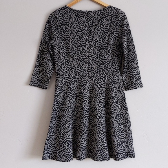 🆕🌿LOFT DRESS🌿 - Picture 4 of 6